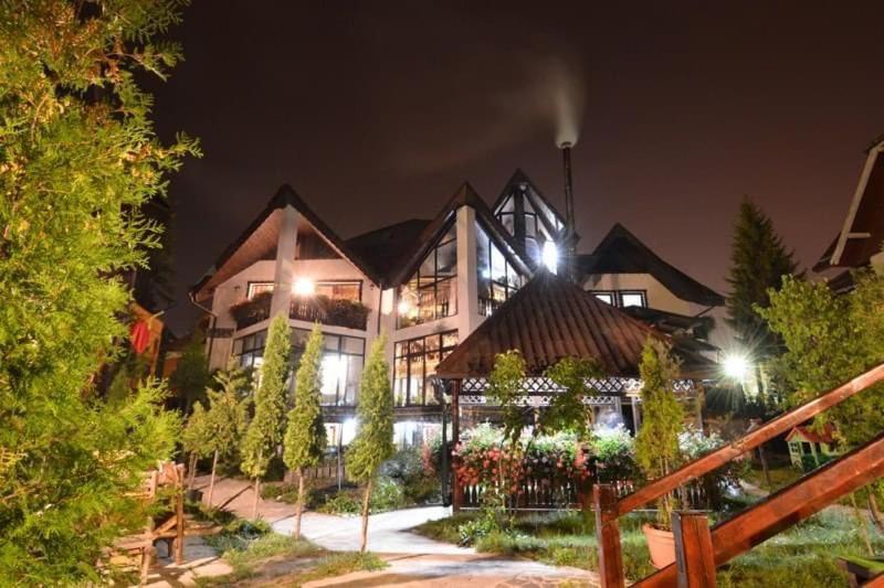 Vila Smaranda Predeal Esterno foto